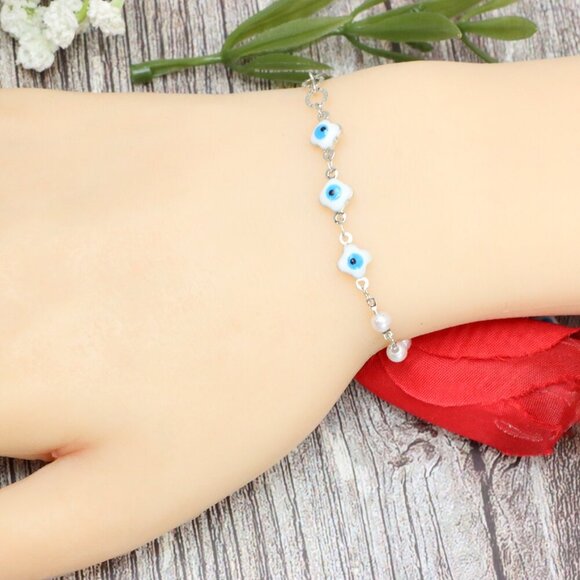 "Trendy Handmade Bracelet – A Stylish Gift for Women & Girls, MAR091923 - Picture 1 of 10